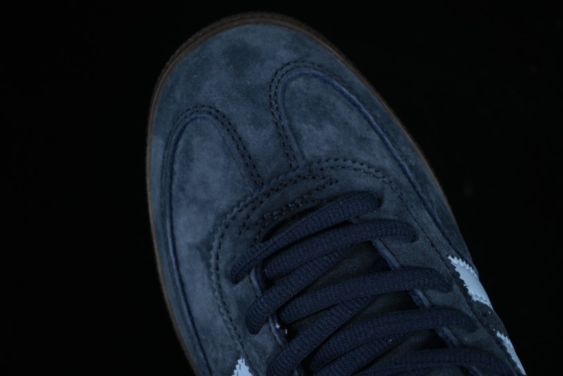 Adidas Handball Spezial Retro Casual Sneakers with Suede Upper and Classic Three Stripes - BD7633
