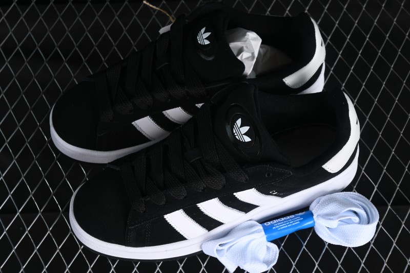 Adidas Originals Campus 00s Retro Casual Sneakers with Chunky Silhouette - GY6434A