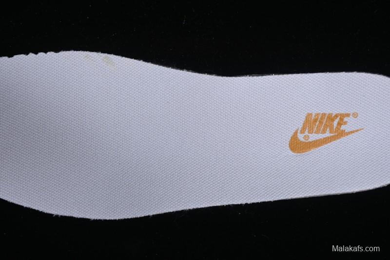 Supreme x Nike SB Dunk Low Anniversary Edition - XH0923-339