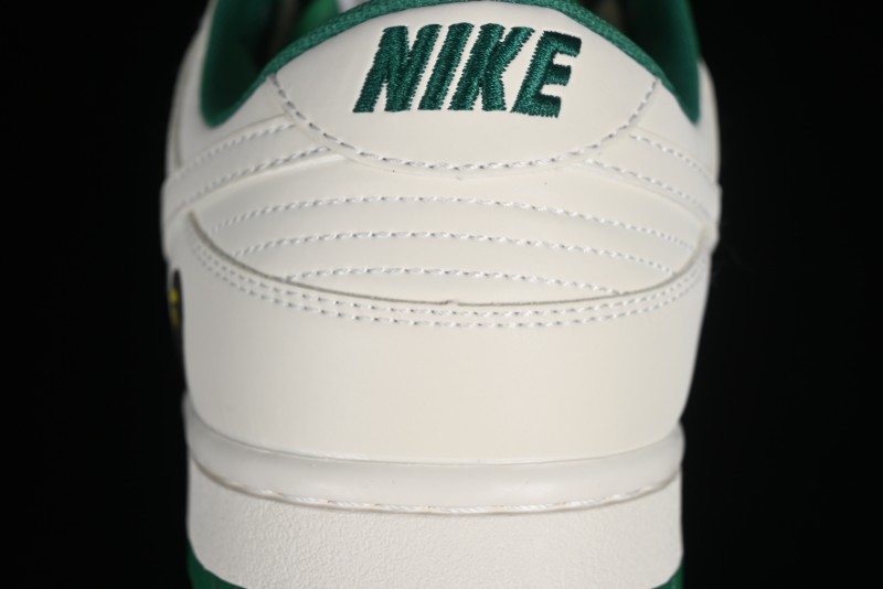 Nike SB Dunk Low BAPE Collaboration Anniversary Edition - XD6188-026