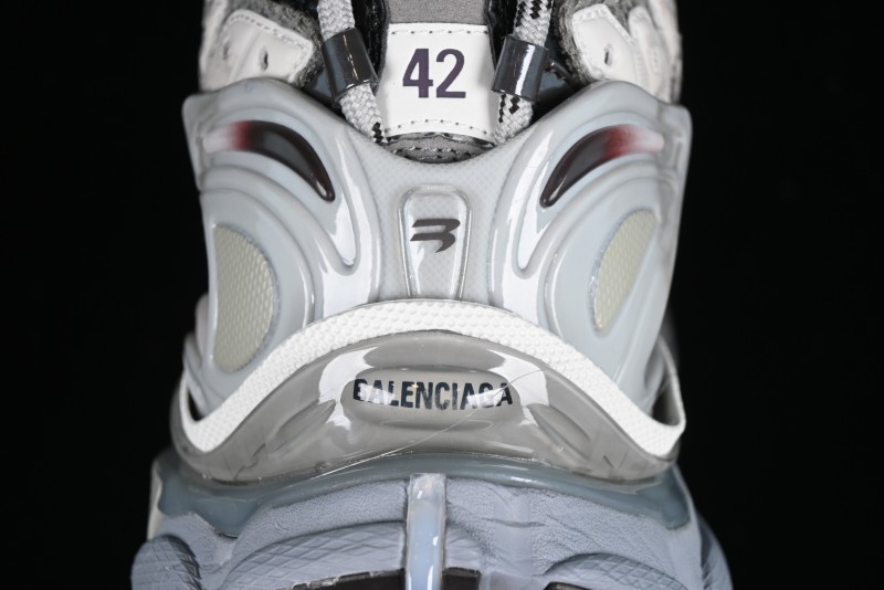 Balenciaga Runner Kith Four Color Retro Casual Sneakers - W3RMU2000