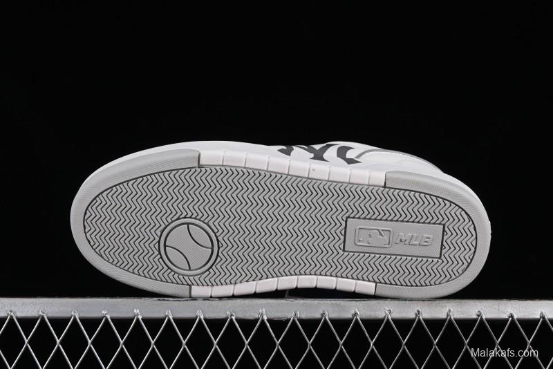 MLB Chunky Liner Basic New York Yankees Height-Increasing Thick-Sole Casual Sneakers - 3ASXCLB3N50SIS