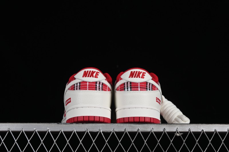 Nike SB Dunk Low Supreme - Plaid Colorway Low-Top Casual Skateboarding Shoes - SU1853-512