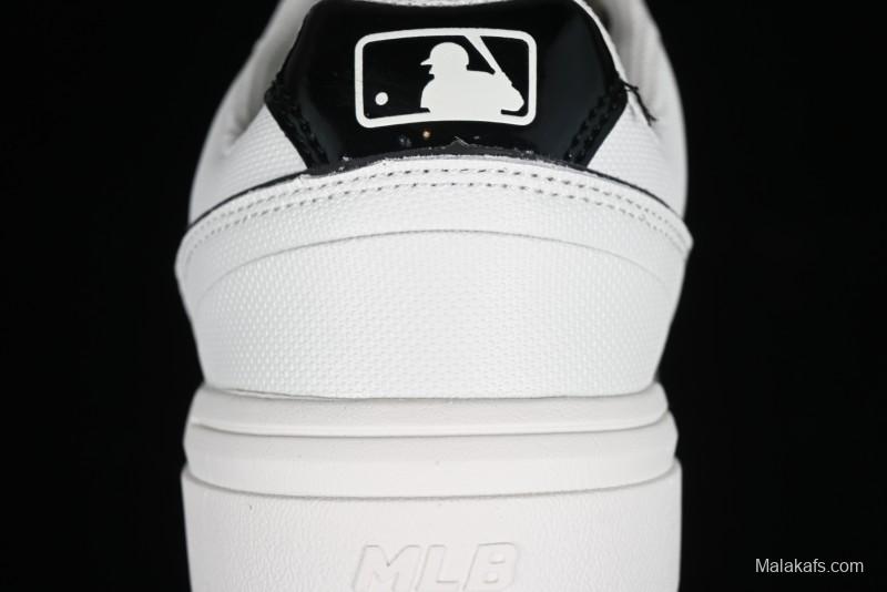 New York Yankees Chunky Runner Basic Lace-Up Lightweight Casual Sneakers - 3ASXCBS4N50WHS