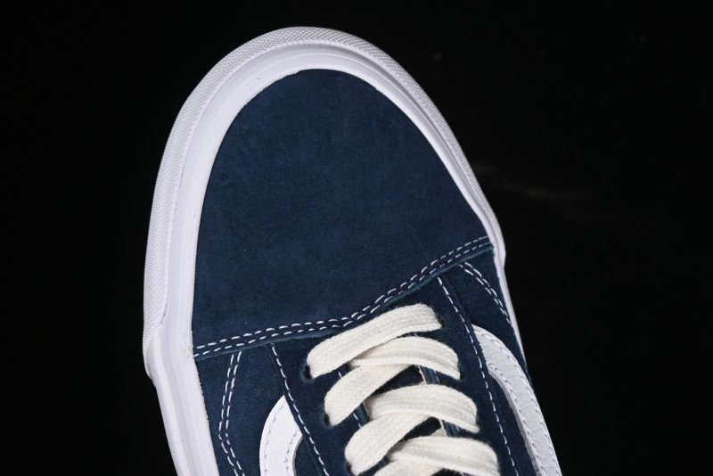 Vans Old Skool 36 LX Full Suede Retro Low-Top Canvas Vulcanized Sneakers - VN000CNGCIE