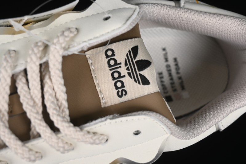 Adidas Superstar GW4440 Casual Sneakers with Shell Toe Design - GW4440