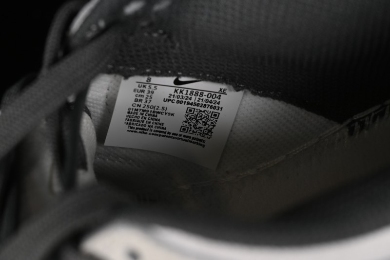 Nike SB Dunk Low Violent Bear Collaboration - Woven Grey Check Anniversary Custom Low-Top Casual Sneakers - KK1888-004