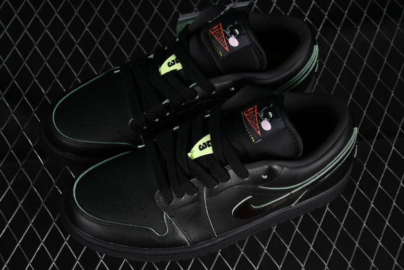 Nike Air Jordan 1 Low Black Cat Basketball Shoes - HM3690-001