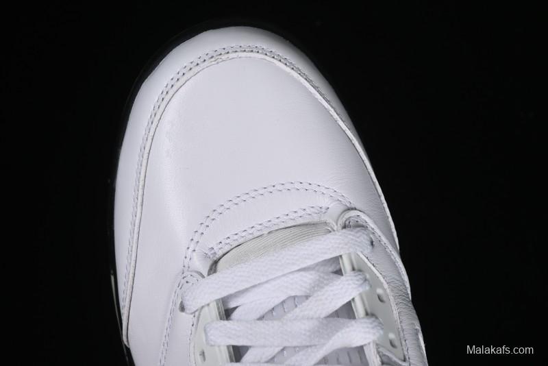 Nike Air Jordan 5 Retro Basketball Shoes in White/Silver/Black - DD0587-110