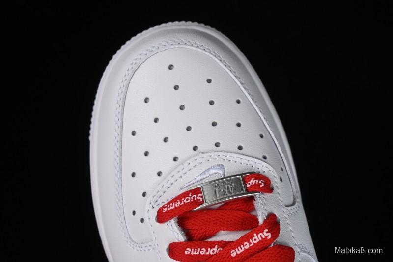 Supreme x Nike Air Force 1 '07 Low Casual Sneakers with Full-Length Air Solo Cushion - CU9225-010