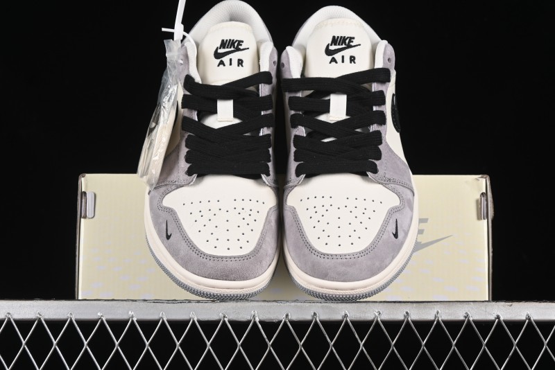 Nike Air Jordan 1 Low Retro Basketball Shoes - SJ9950-015