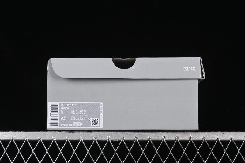 Nike Air Force 1 '07 Low Kaws Bear Collaboration Casual Sneakers - CW2288-111