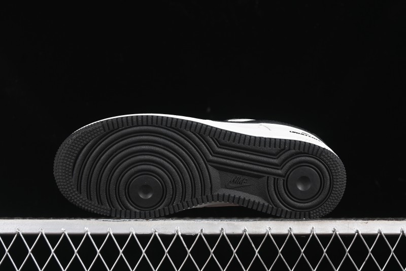 Nike Air Force 1 '07 Low UN Collaboration - Pig Eight Rice Black Casual Sneakers - KK1988-003
