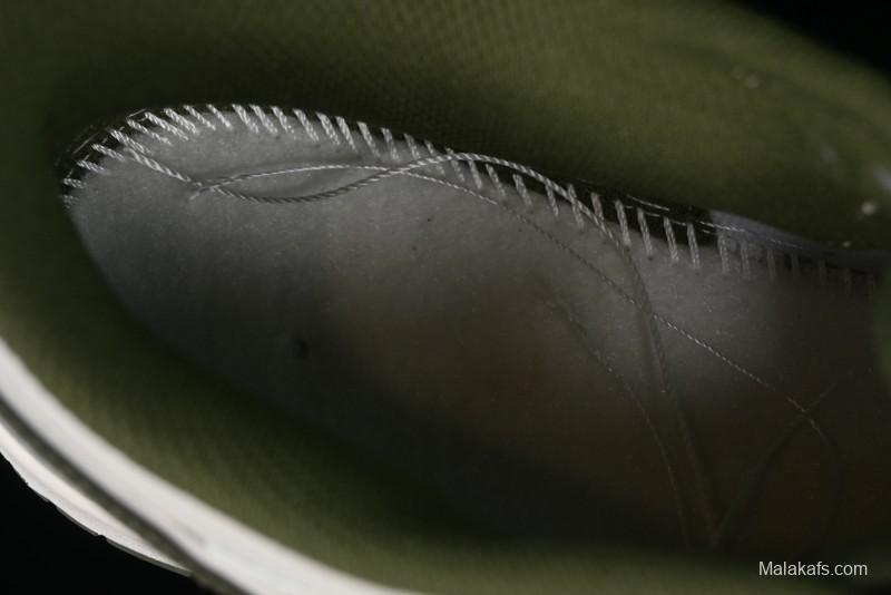 Nike SB Dunk Low x Undefeated Collaboration Casual Skate Shoes - UN1697-633