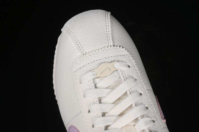 Nike Classic Cortez Leather Retro Running Shoes - FJ4608-133