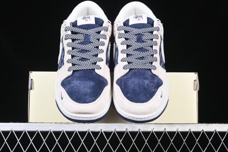 Nike SB Dunk Low Stussy Collaboration - Light Blue Pig Anniversary High-End Custom Low-Top Casual Skate Shoes - XX2025-528
