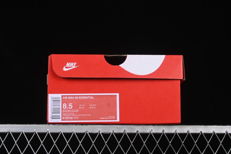 Nike Air Max 90 Retro Running Shoes with Air Cushion Technology - 616730-111