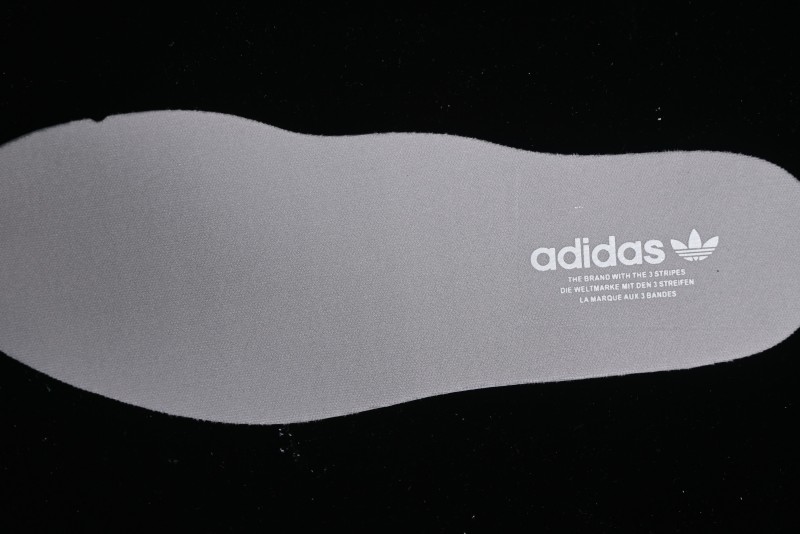 Adidas Originals Gazelle Bold HQ6893 Low-Top Sneakers with Thick Sole for Casual Wear, Slip-Resistant and Durable