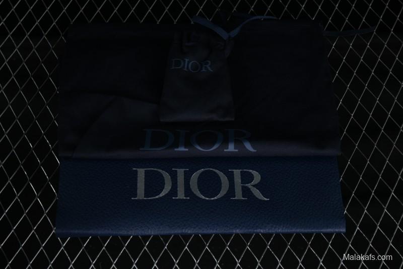 Dior B30 Sneakers with Reflective CD30 Logo and Lightweight Rubber Sole - CD30