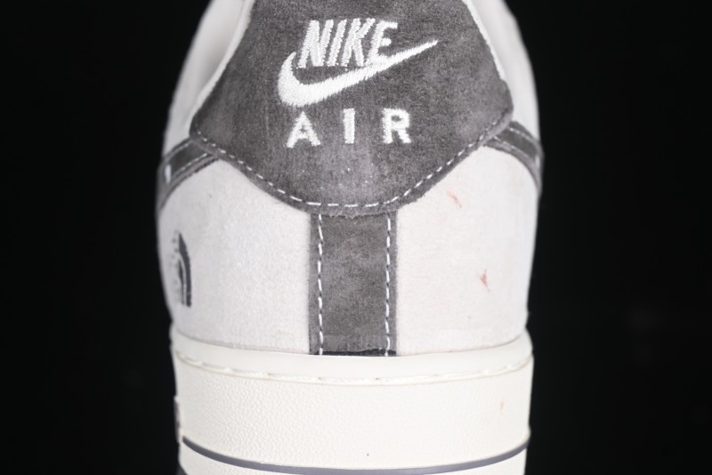 Nike Air Force 1 '07 Low The North Face Collaboration Snow Swoosh Casual Sneakers - KK1988-041