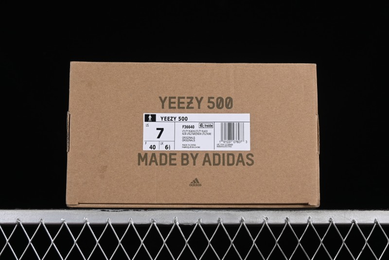 Adidas Yeezy 500 Black Casual Running Shoes - F36640