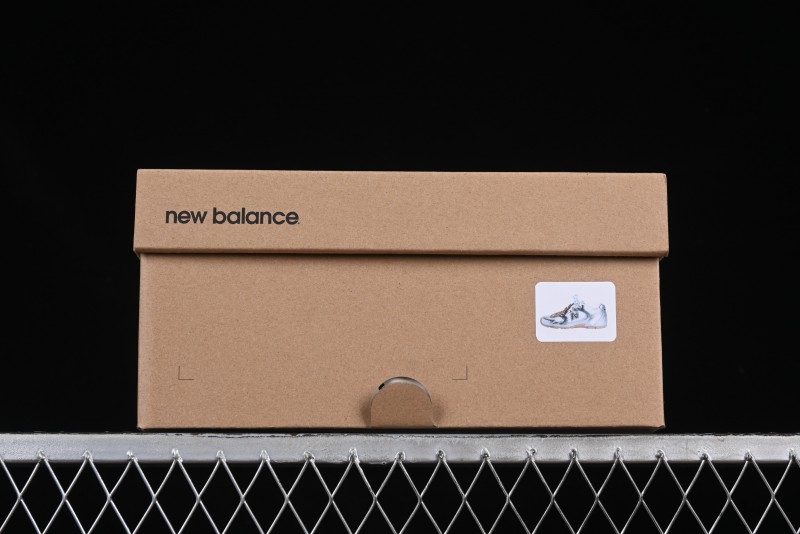 New Balance 530 Metallic Silver Sneakers – Stylish & Sporty Design