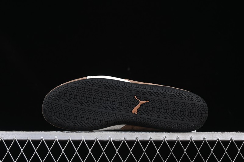 Puma Classic Brown Suede Sneaker - Timeless Style & Comfort