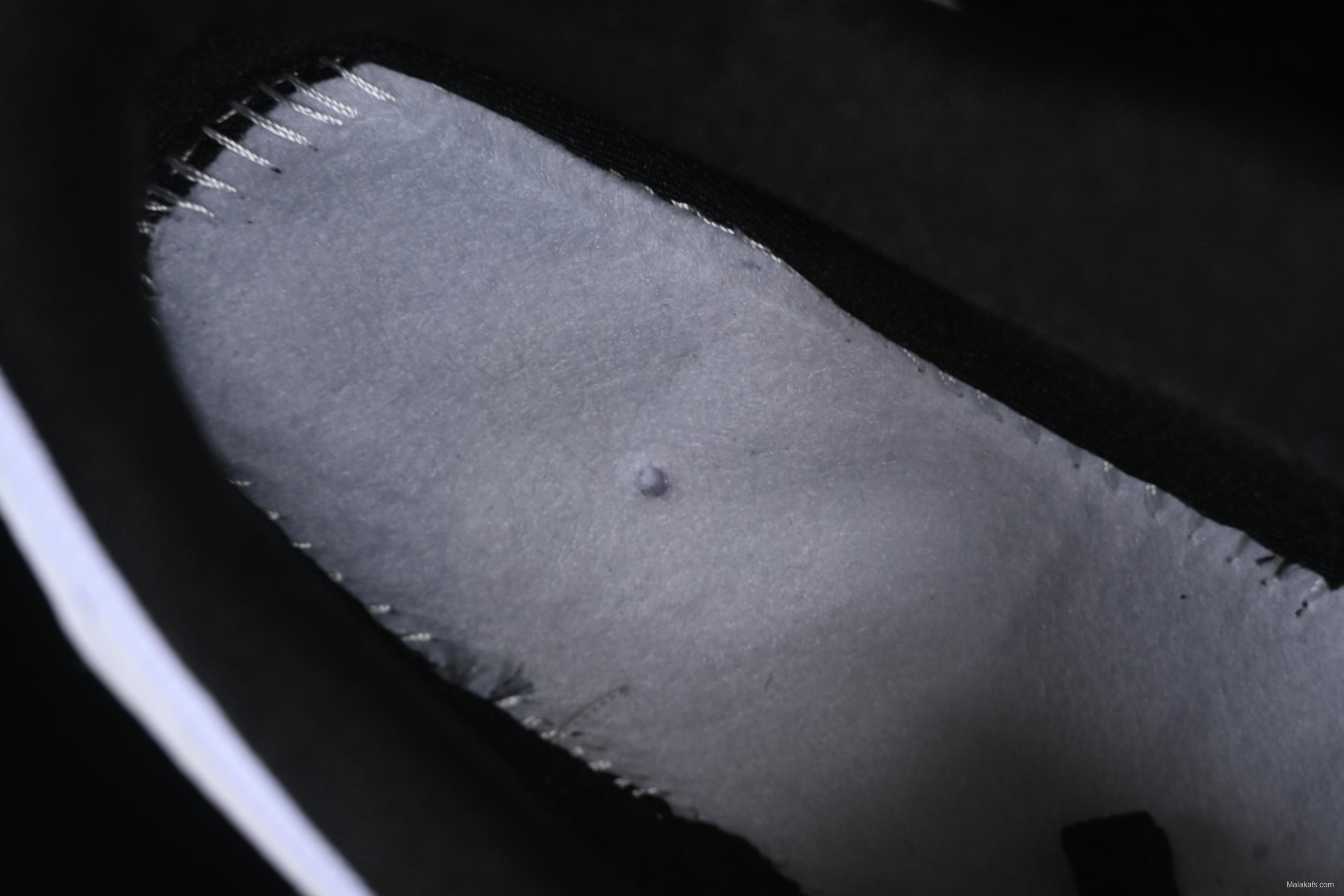 Nike Air Max 90 Retro Running Shoes with Visible Air Cushion - DM6178-010