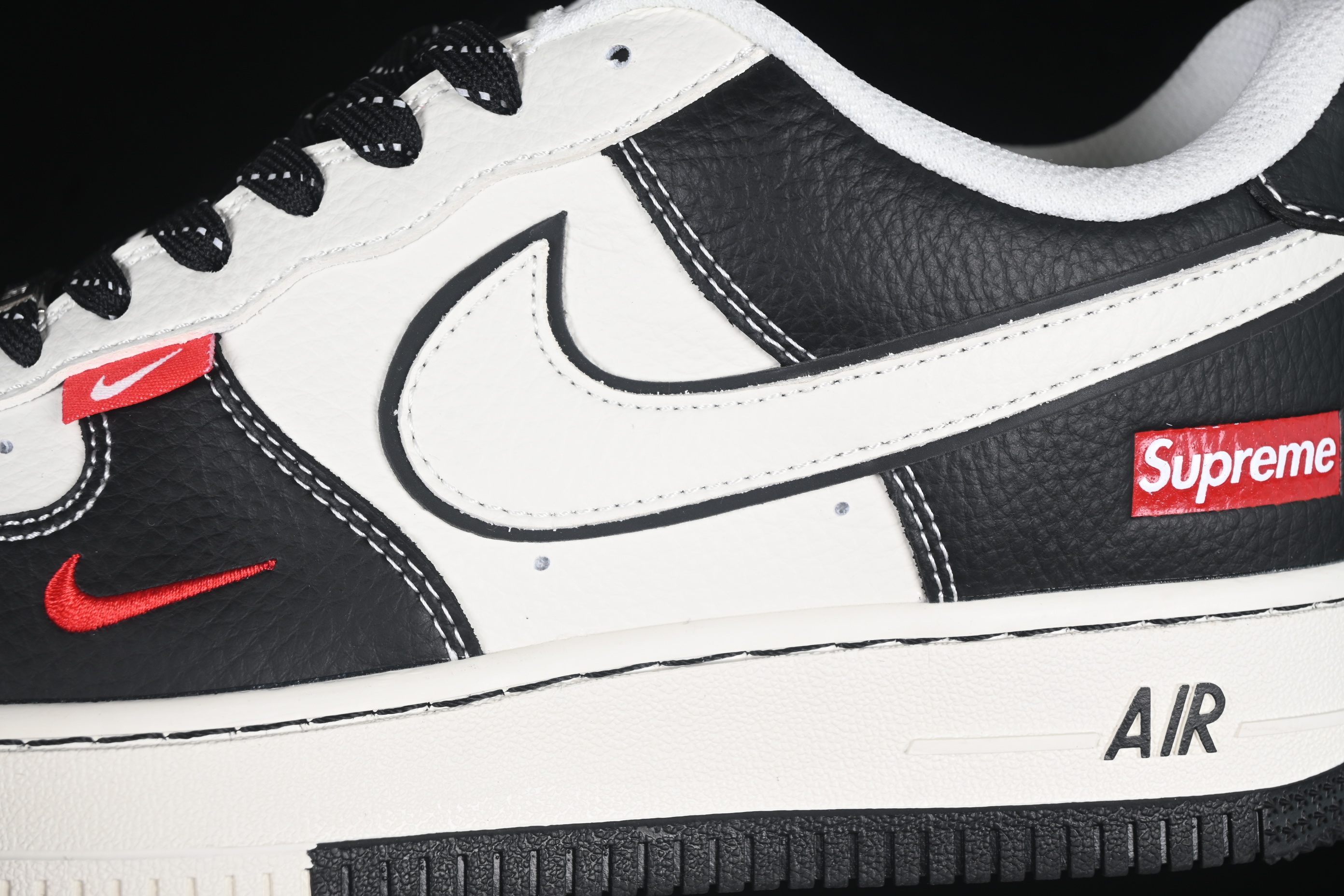 Nike Air Force 1 '07 Low Supreme Collaboration Two-Tone Red Swoosh Casual Sneakers - CS5288-004