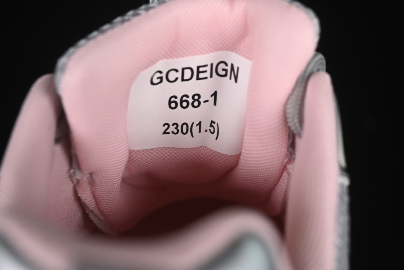 GG-CC Casual Sports Running Shoes with Crescent Moon Sole and 5cm Height Increase - 668-1