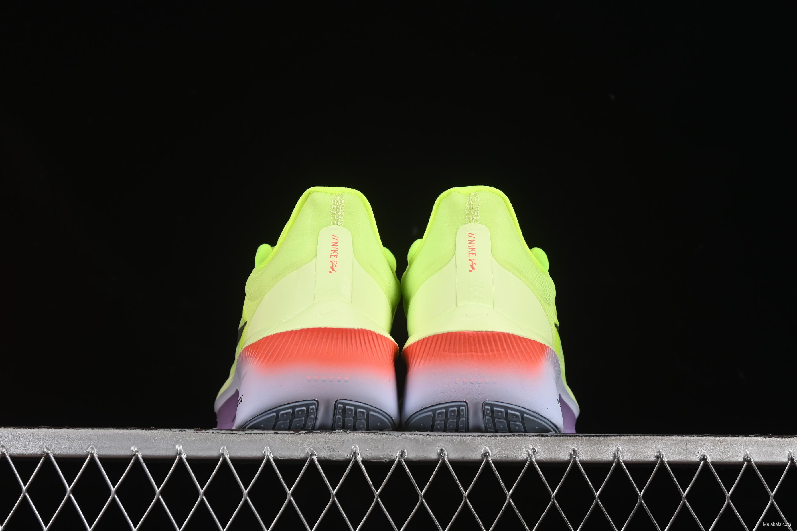 Nike Zoom Fly 6 Ultra-Bounce Lightweight Running Shoes with React Foam and Carbon Fiber Plate - FN8455-701