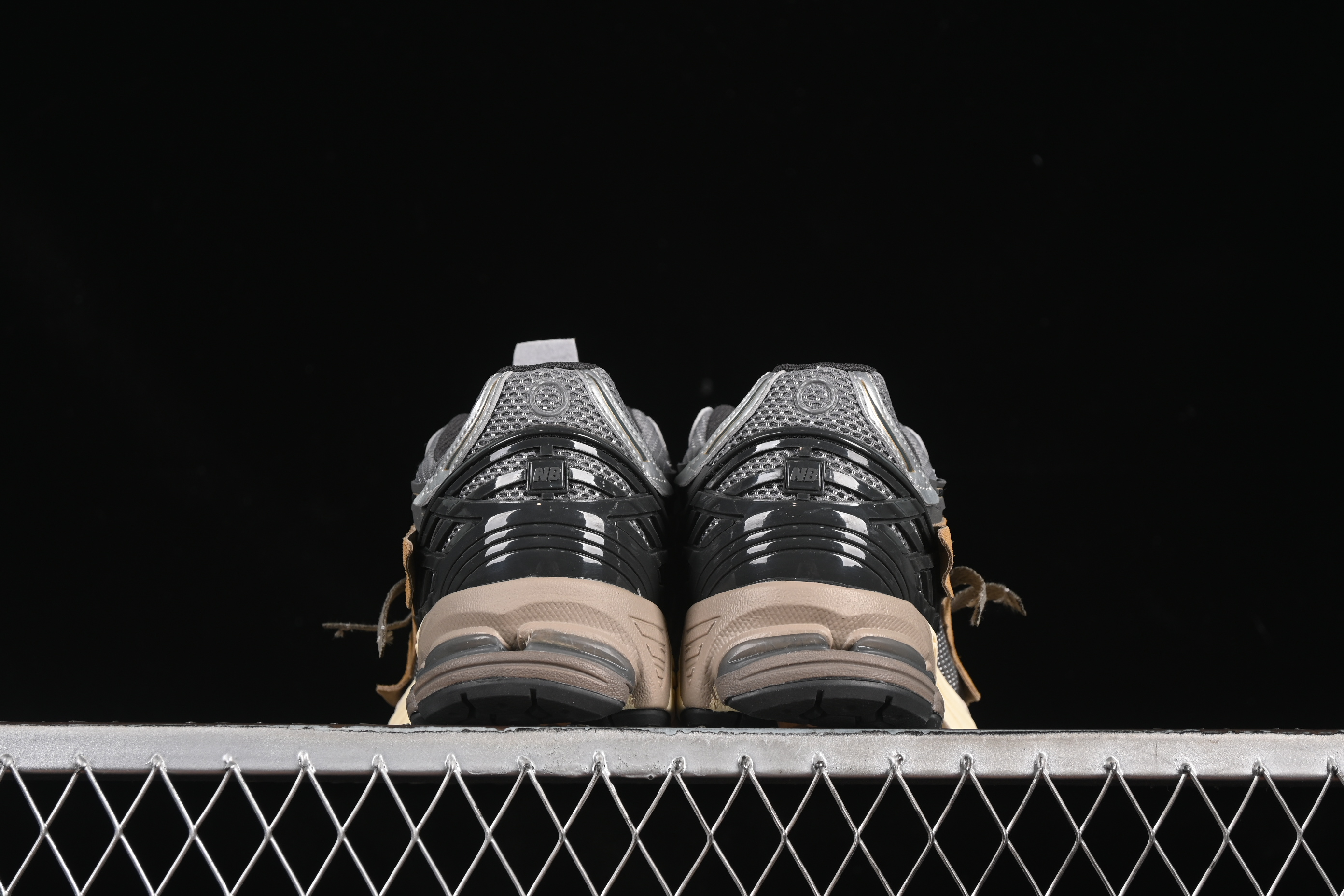 New Balance 1906 Series Retro Dad Style Casual Running Shoes - U1906AA