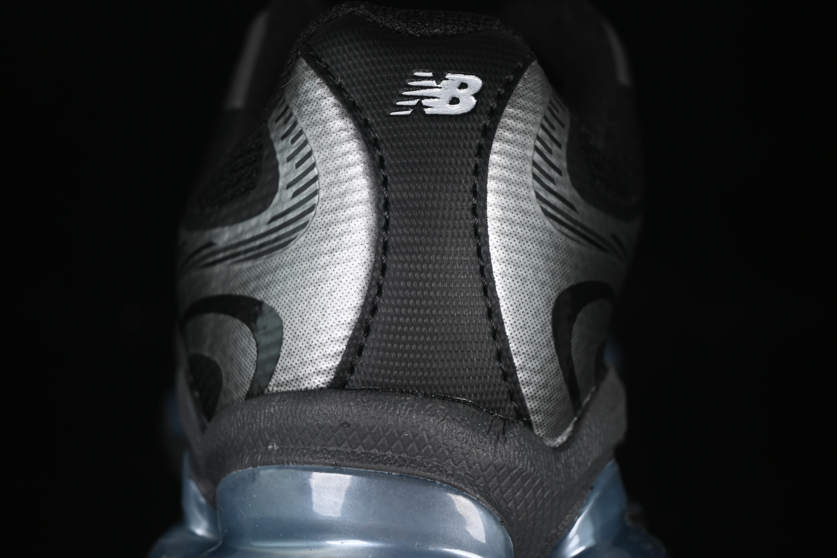 New Balance 2000 Series Retro Dad Style Casual Running Shoes - U2000EA