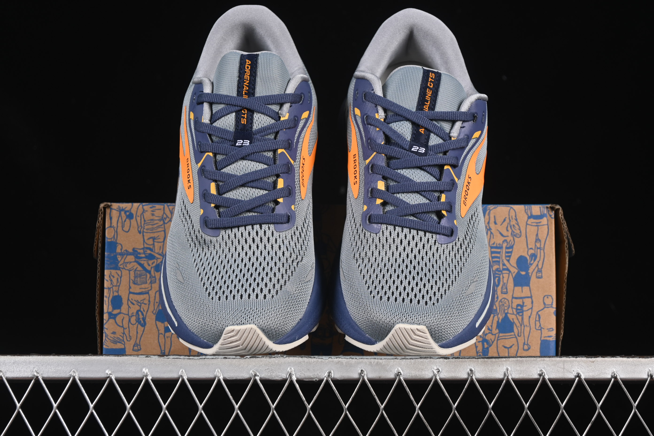 Brooks Adrenaline GTS 23 Running Shoes with Enhanced Support and Breathable Mesh - 1103911D027