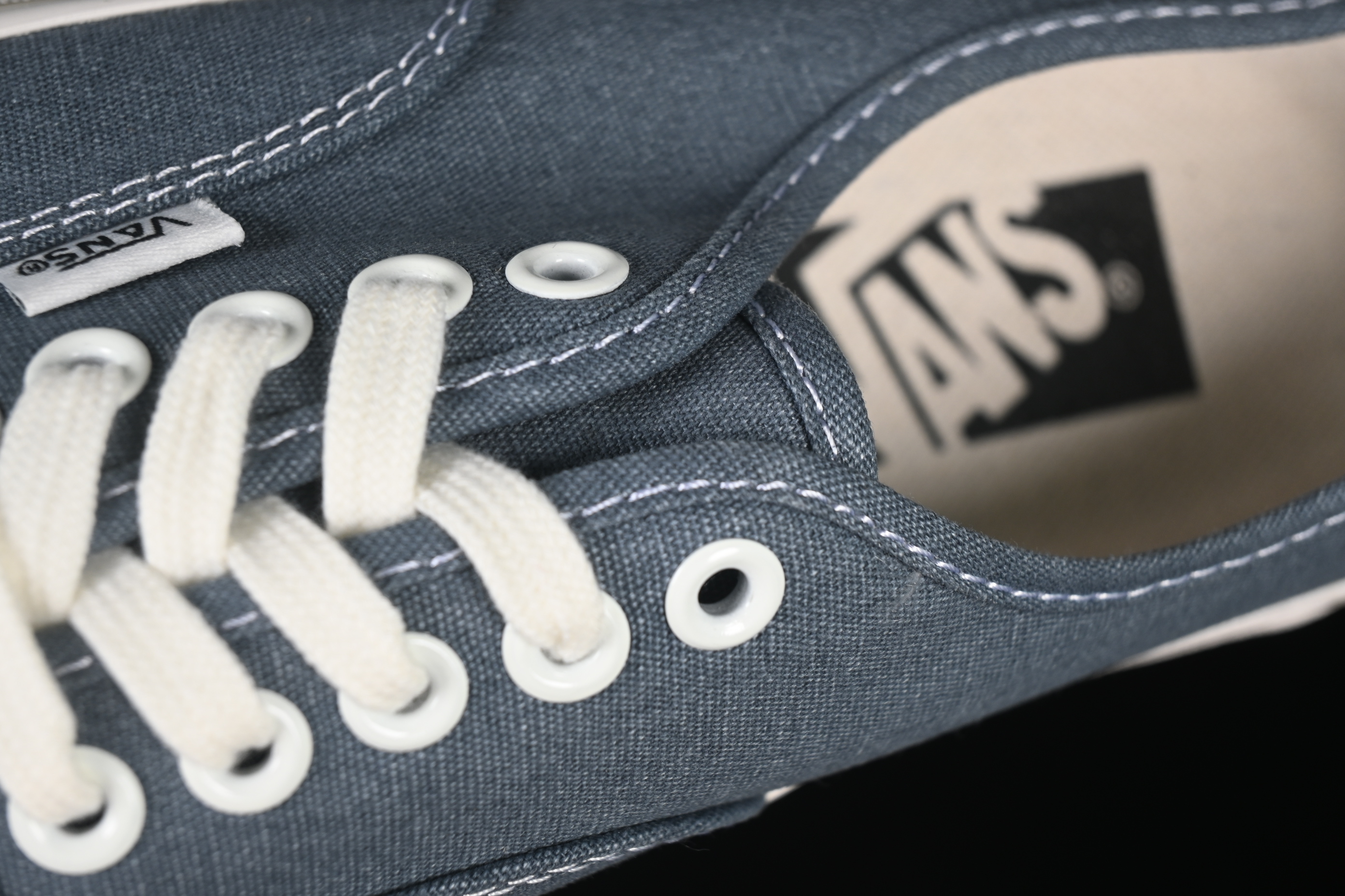 Vans Authentic Reissue 44 Low-Top Casual Skate Shoes - VN000CW2RV2