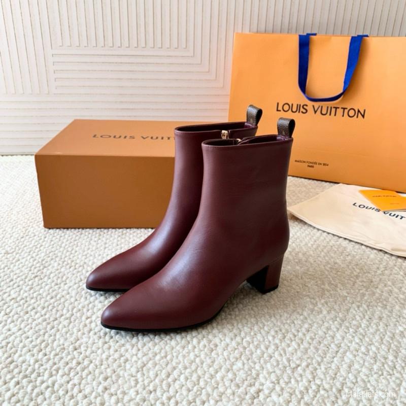 2024 Women Louis Vuitton Burgundy Leather Ankle Boots MJ00410