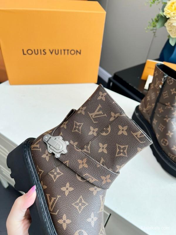 2024 Women Louis Vuitton Brown Monogram Leather Ankle Boots MJ00310