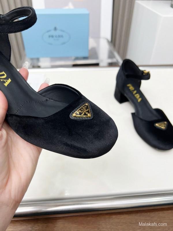 2025 Women Prada Black Velvet Mary Jane Block Heel KFY00270