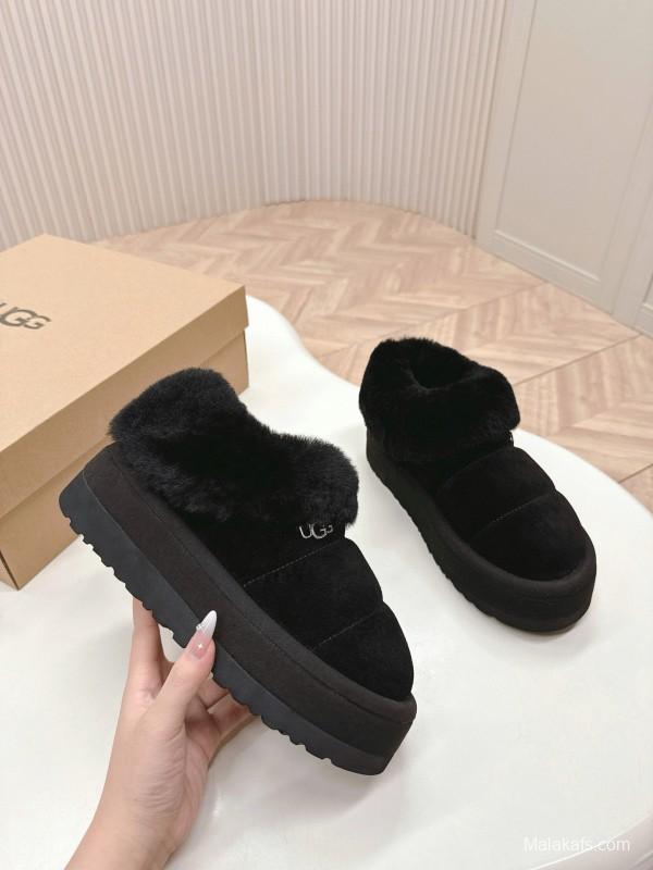 2024 UGG Black Suede Sheepskin Slippers