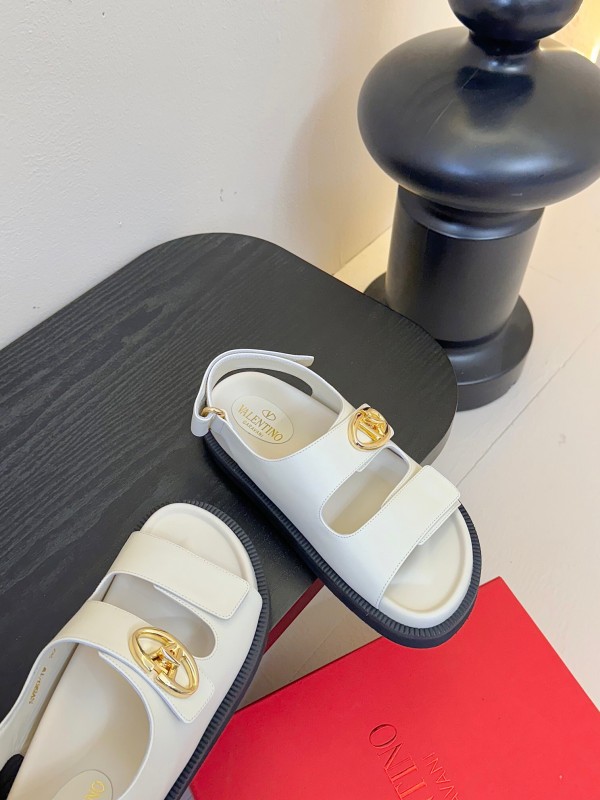 2025 Women Valentino White Leather Sandals V Buckle KFY00320