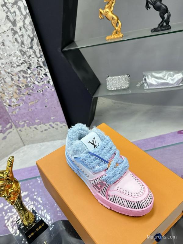 2024 Unisex Louis Vuitton Blue Pink Leather Sneakers