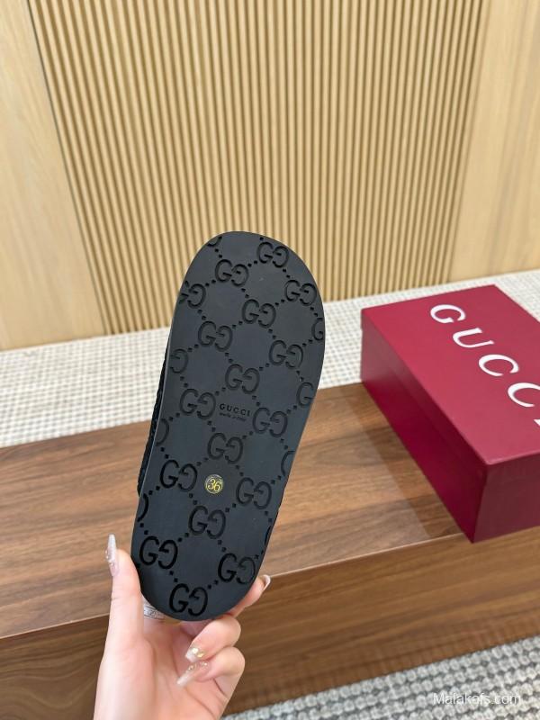 2025 Women Gucci Black Suede Leather Sandals LY00260