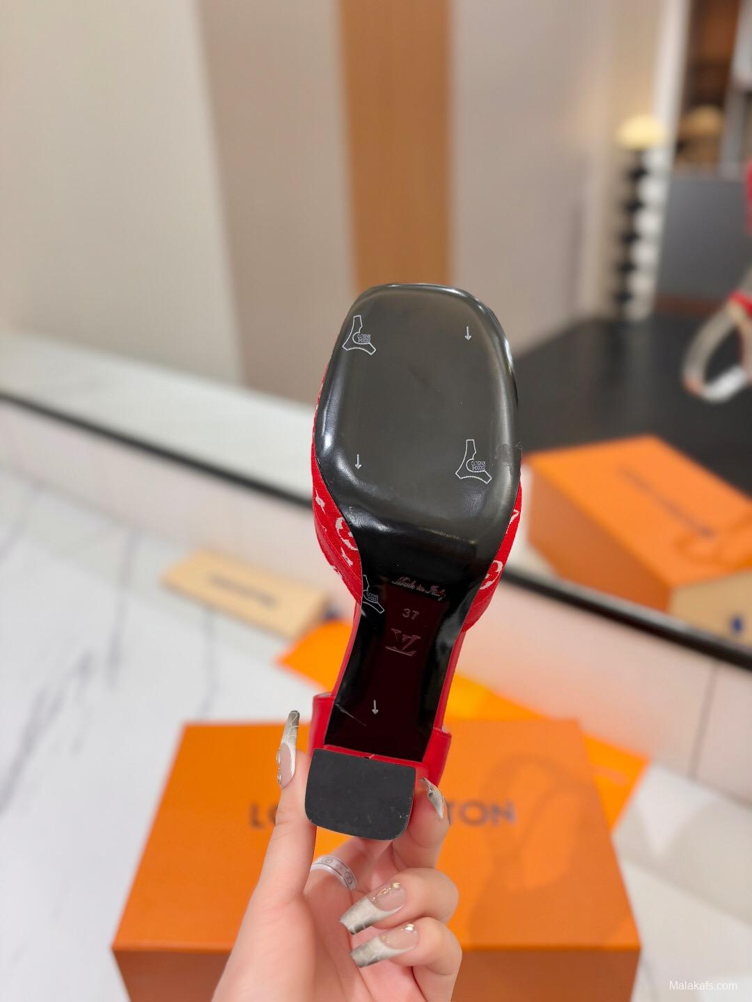 2025 Women Louis Vuitton Red Canvas Leather Heels KFY00310