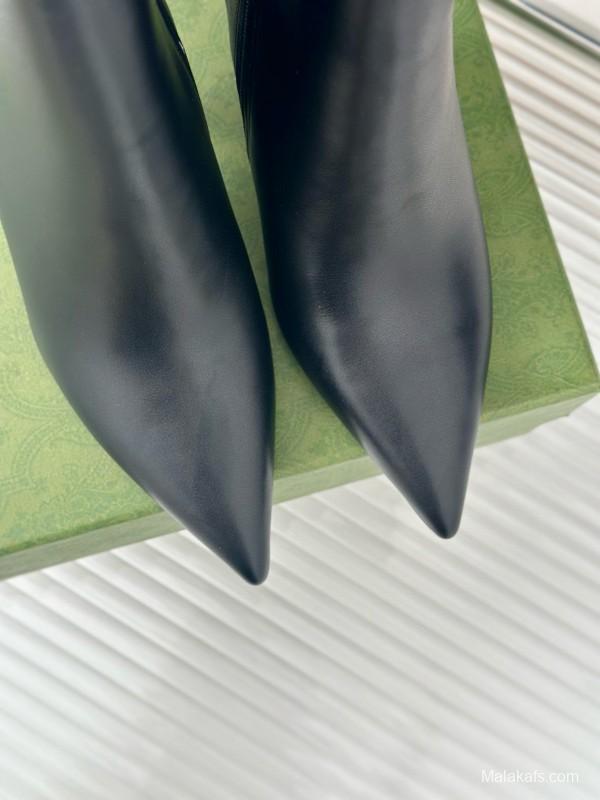 2024 Women Gucci Black Calfskin Leather Ankle Boots Chain MJ00410