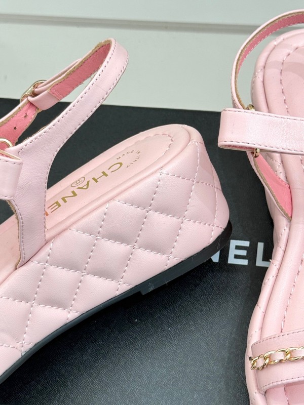 2025 Women Chanel Pink Lambskin Platform Sandals Chain Decoration