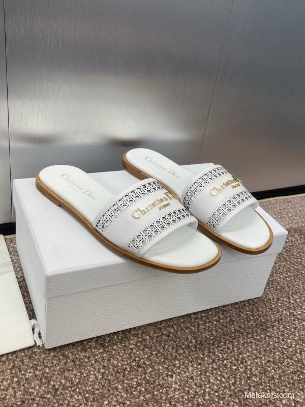 2025 Women Dior White Leather Slippers KFY00300