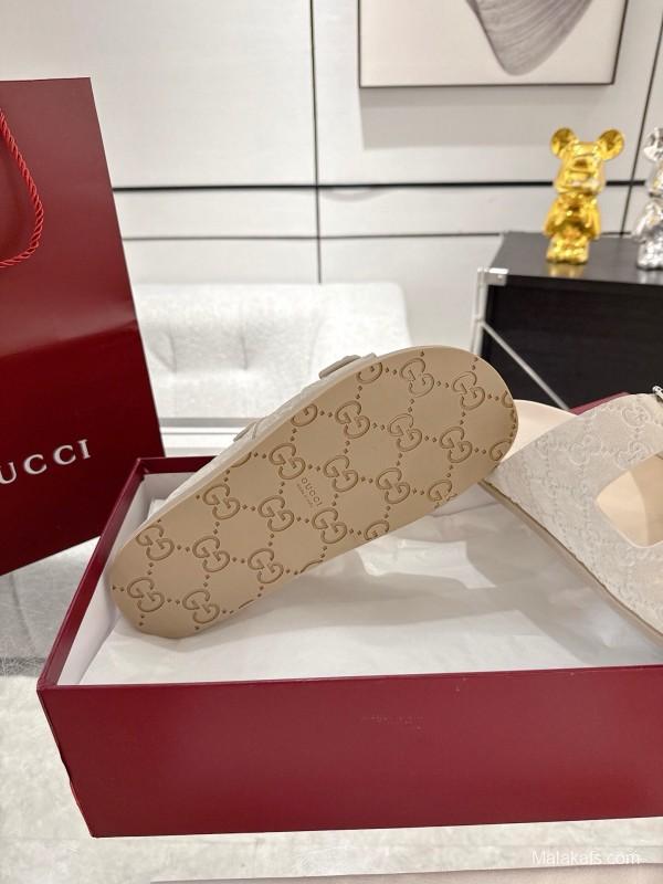 2025 Women Gucci White Leather Slippers Double G Embossed AS00240