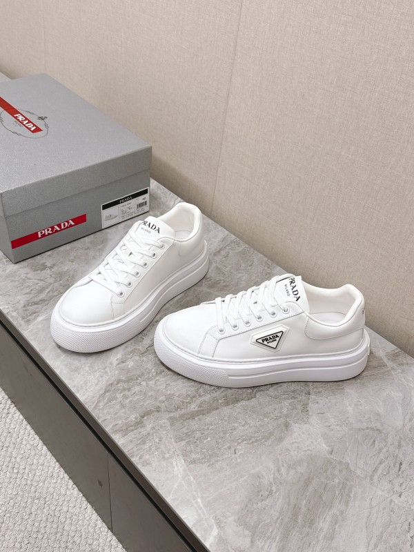 2025 Unisex Prada White Calf Leather Sneakers Retro Thick Sole KFY00290