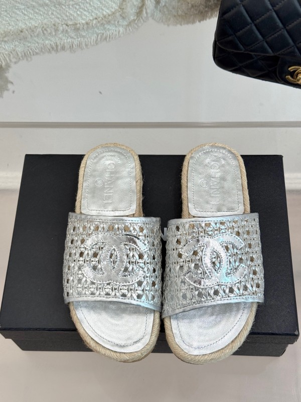 2025 Women Chanel Silver Leather Woven Fisherman Slippers KFY00240