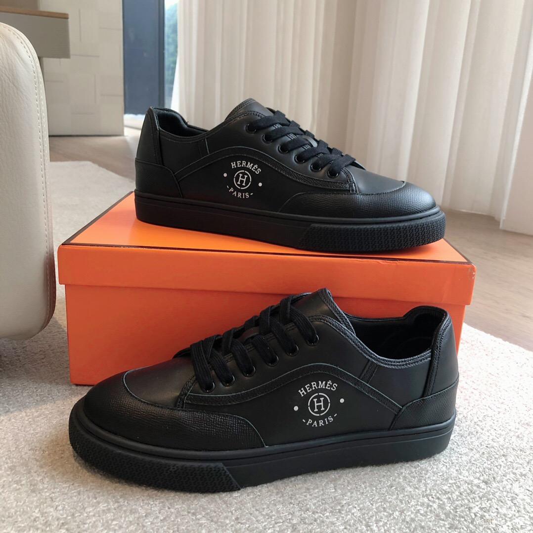 2025 Unisex Hermès Black Leather Sneakers AS00380